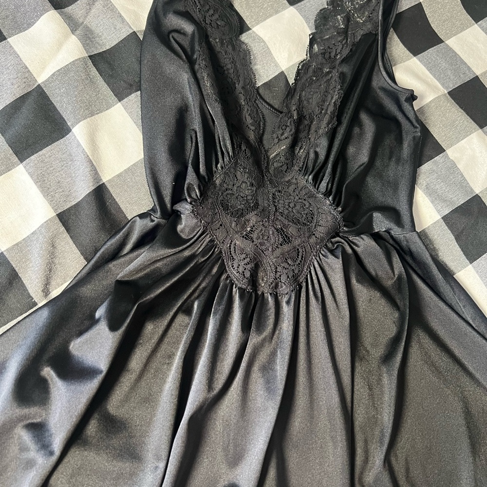 Olga Black Satin Backless Dress - Picture 2 of 3